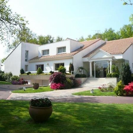 Les Jardins De La Muse, Piscine Couverte, Spa Et Fitness Basse-Goulaine Exteriör bild