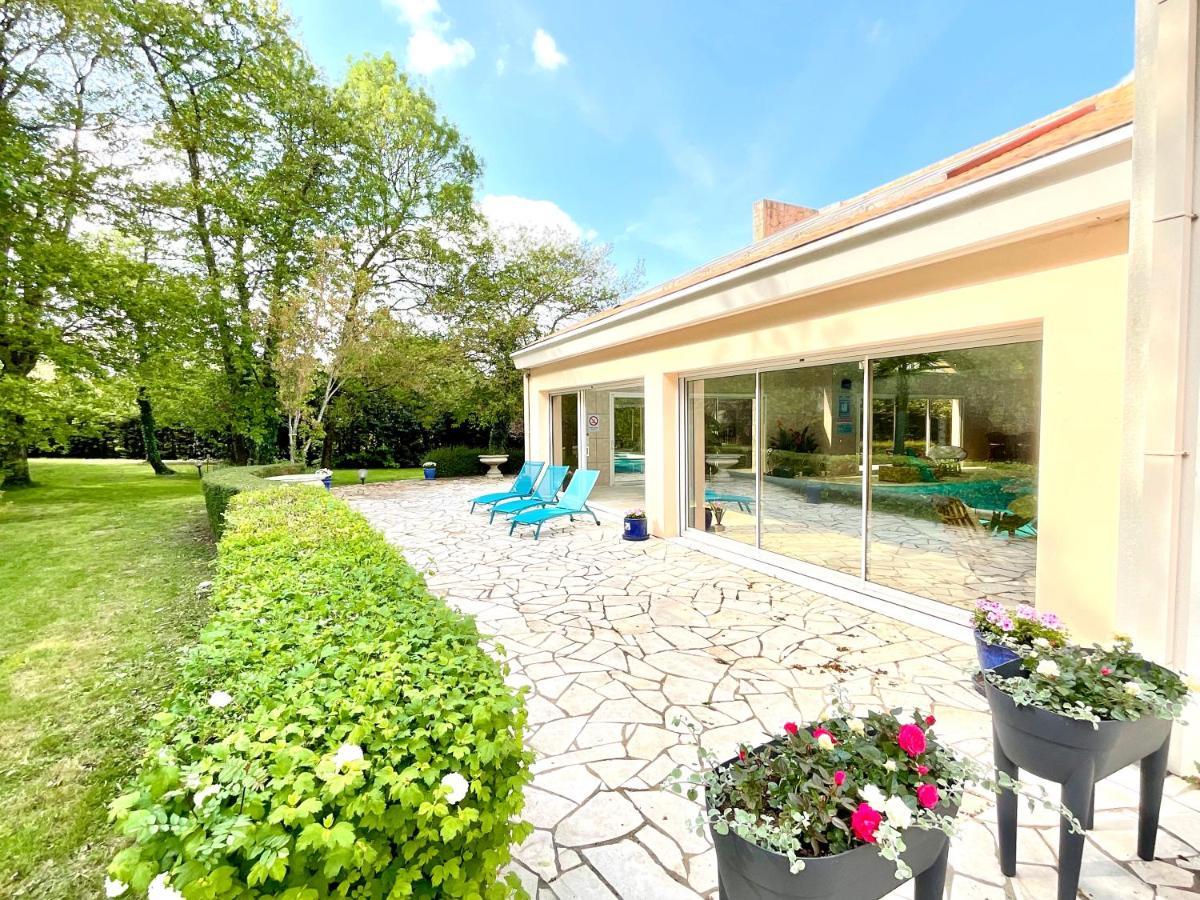 Les Jardins De La Muse, Piscine Couverte, Spa Et Fitness Basse-Goulaine Exteriör bild